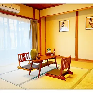 ホームステイ Shinjuku & Shibuya Happy Louis House, 東京都