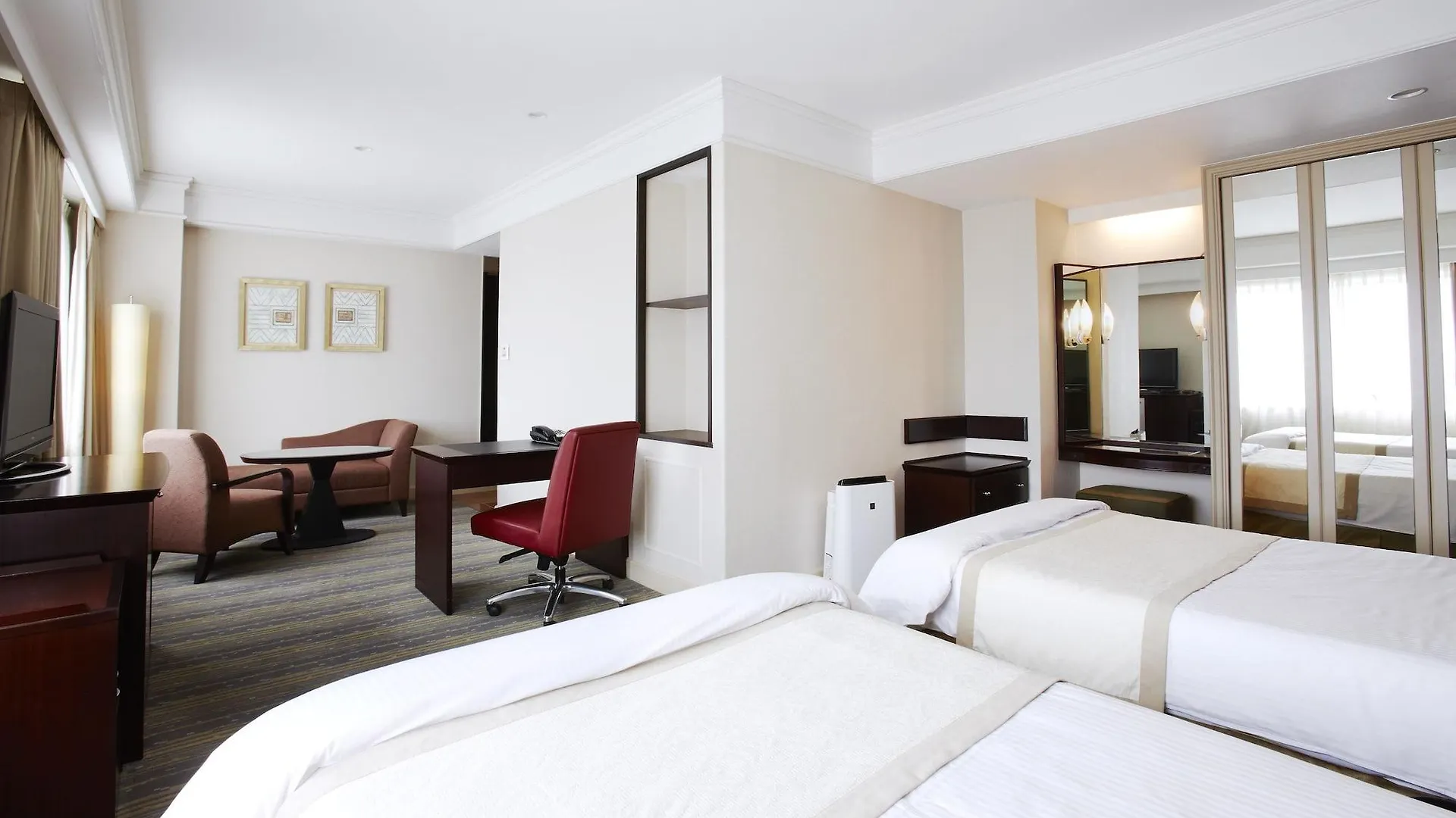 Royal Park Hotel Tokyo 5*,